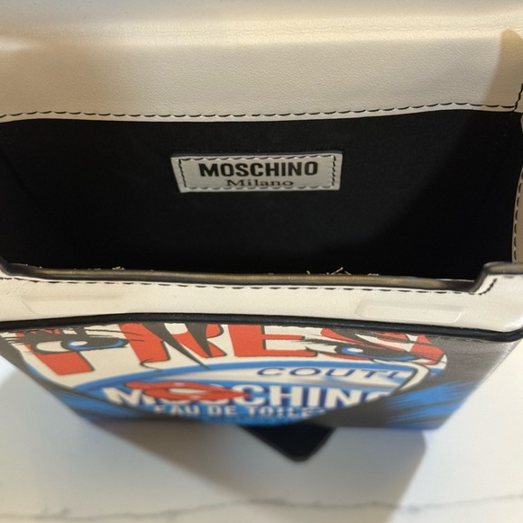 Moschino Laundry Detergent Graphic bag - excellent - Picture 5 of 9
